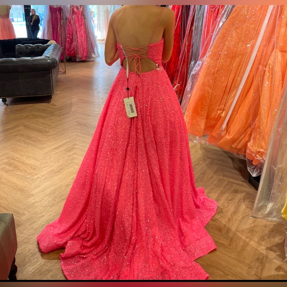 Prom Dress - Picture 1 of 4